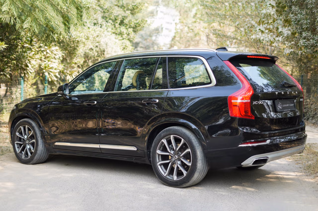 Volvo Volvo XC90 view 5