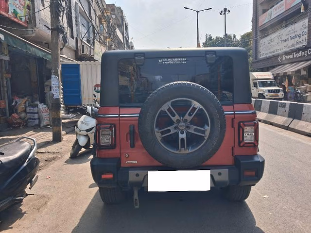 Mahindra Mahindra Thar view 3