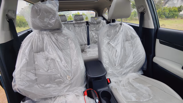 Kia Kia Seltos view 4