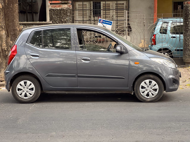 Hyundai Hyundai i10 view 3