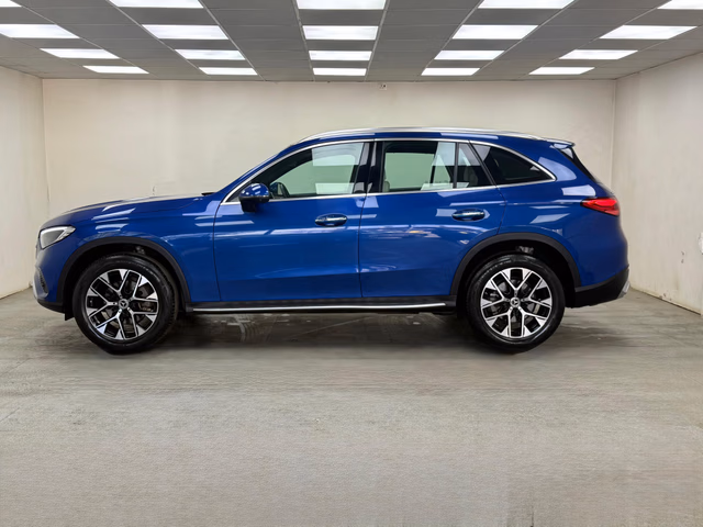 Mercedes-Benz Mercedes-Benz GLC view 5