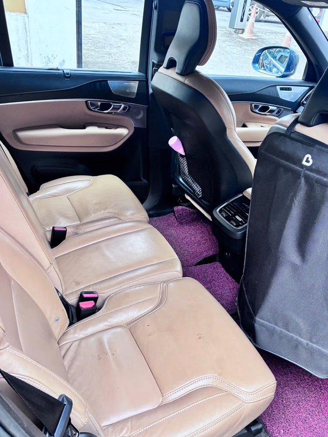 Volvo Volvo XC90 view 5