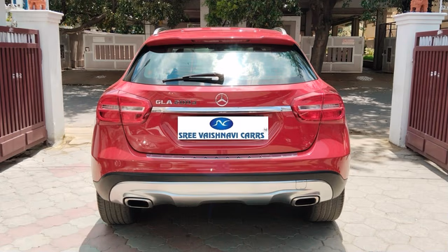 Mercedes-Benz Mercedes-Benz GLA Class view 5