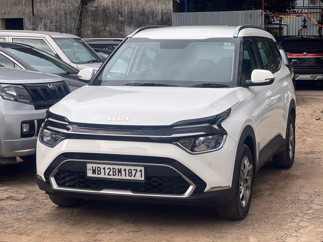 Kia Kia Carens view 4