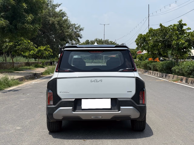 Kia Kia Syros view 4