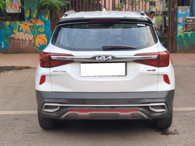 Kia Kia Seltos view 4