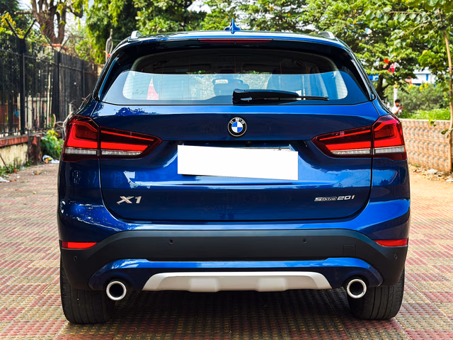 BMW BMW X1 view 3