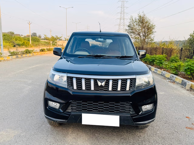 Mahindra Mahindra Bolero Neo view 5