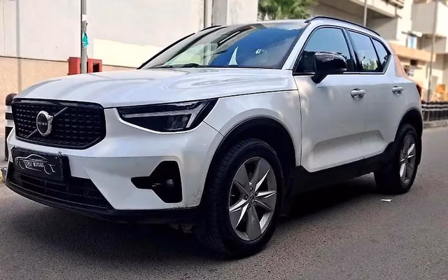 Volvo Volvo XC40 view 5
