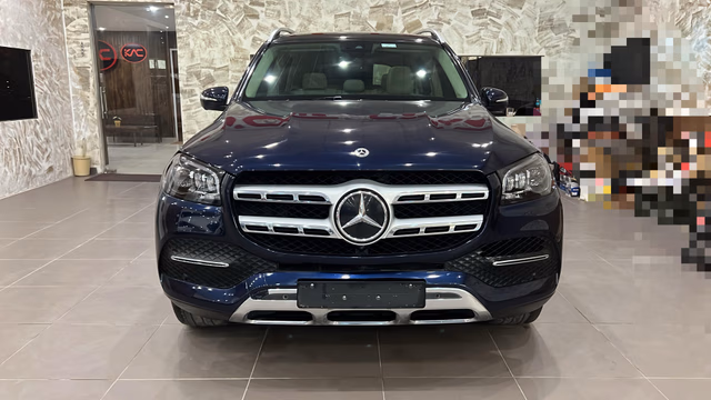 Mercedes-Benz Mercedes-Benz GLS view 4