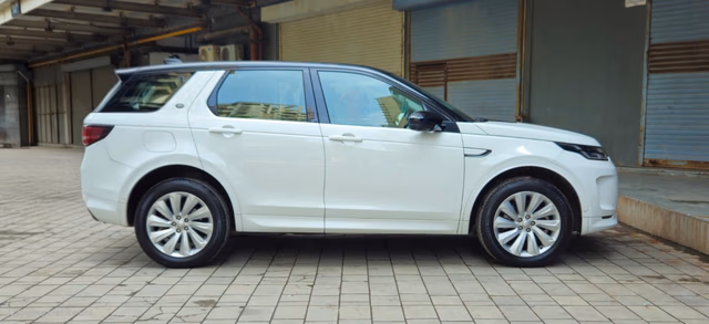 Land Rover Land Rover Discovery Sport view 3