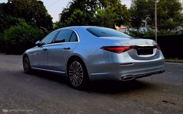 Mercedes-Benz Mercedes-Benz S-Class view 4