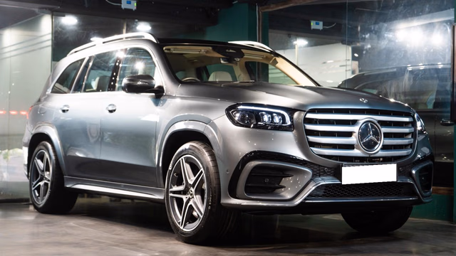 Mercedes-Benz Mercedes-Benz GLS view 2