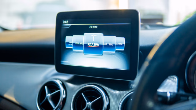 Mercedes-Benz Mercedes-Benz GLA Class view 5