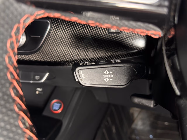 Audi Audi RS5 view 5