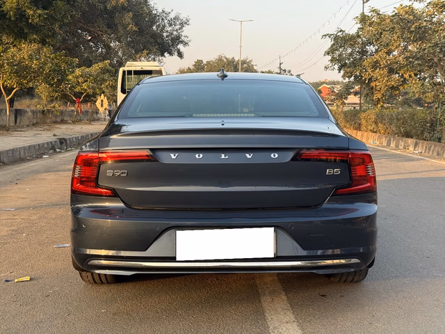 Volvo Volvo S90 view 5