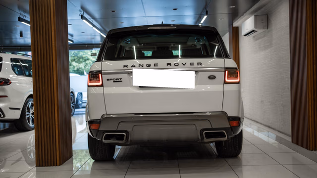 Land Rover Land Rover Range Rover Sport view 3