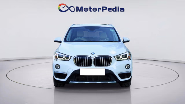 BMW BMW X1 view 5