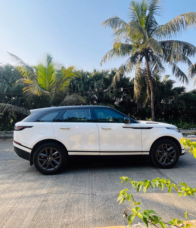Land Rover Land Rover Range Rover Velar view 3