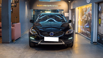 2019 Volvo Volvo S60 Cross Country