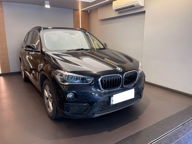 BMW BMW X1 view 3