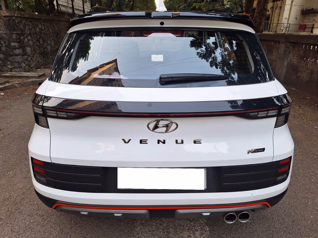 Hyundai Hyundai Venue N Line view 5