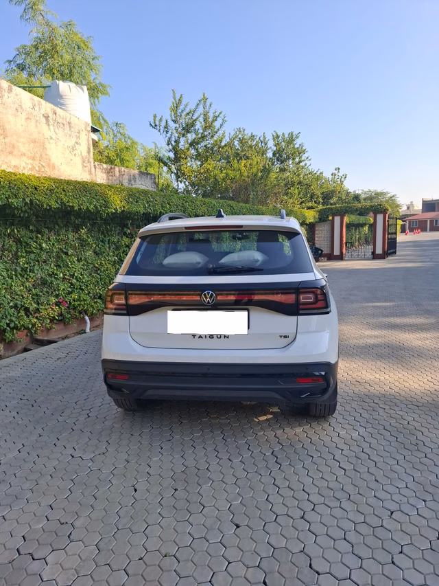 Volkswagen Volkswagen Taigun view 5