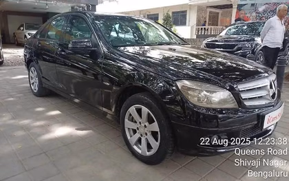 2010 Mercedes-Benz Mercedes-Benz C-Class