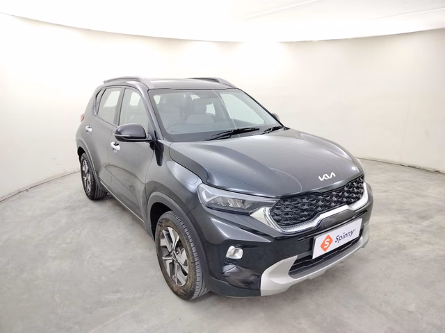 Kia Kia Seltos view 3