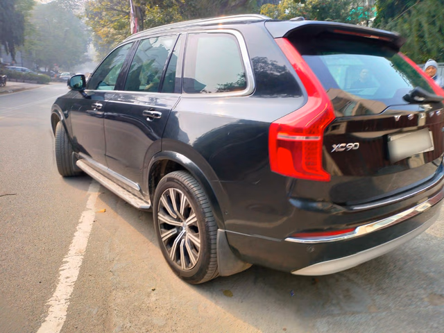 Volvo Volvo XC90 view 5