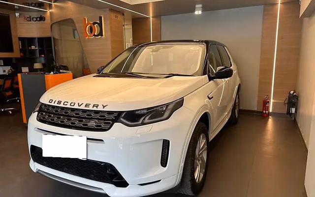 Land Rover Land Rover Discovery view 3