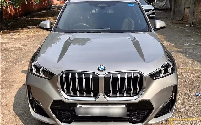 BMW BMW X1 view 4