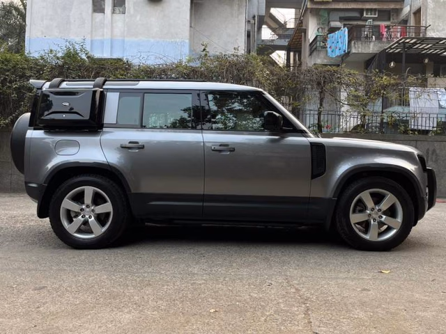 Land Rover Land Rover Defender view 3