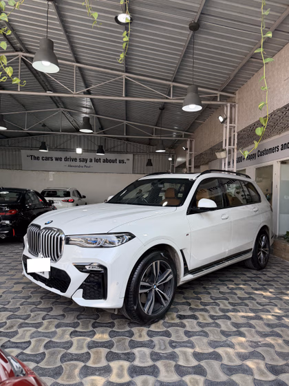 2022 BMW BMW X7