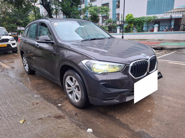 BMW BMW X1 view 2
