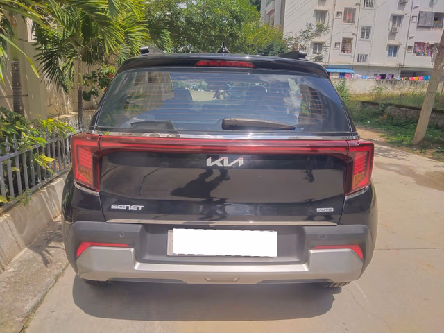 Kia Kia Sonet view 4