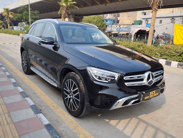 Mercedes-Benz Mercedes-Benz GLC view 2