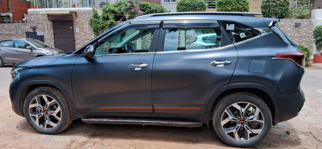 Kia Kia Seltos view 5