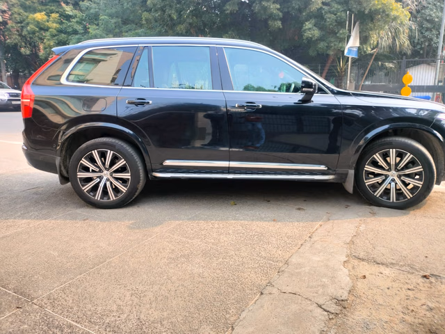 Volvo Volvo XC90 view 3