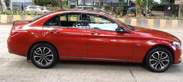 Mercedes-Benz Mercedes-Benz C-Class view 5