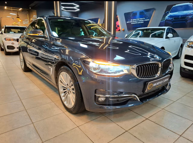 BMW BMW 3 Series GT view 2