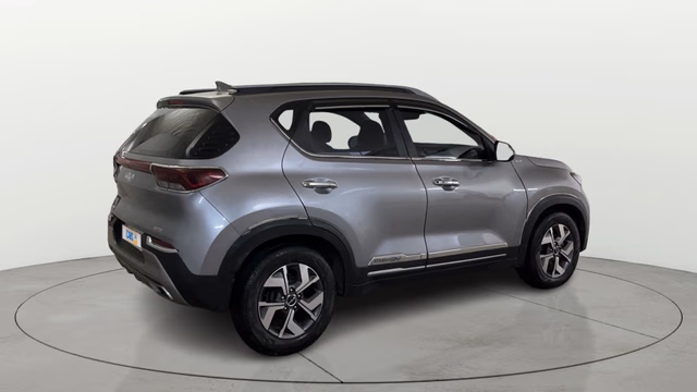 Kia Kia Sonet view 4