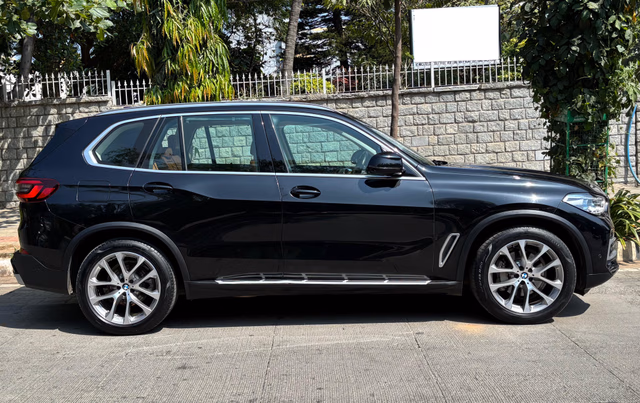 BMW BMW X5 view 3