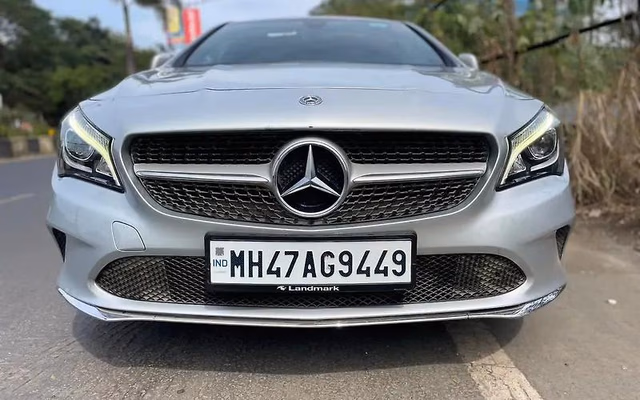 Mercedes-Benz Mercedes-Benz CLA view 5