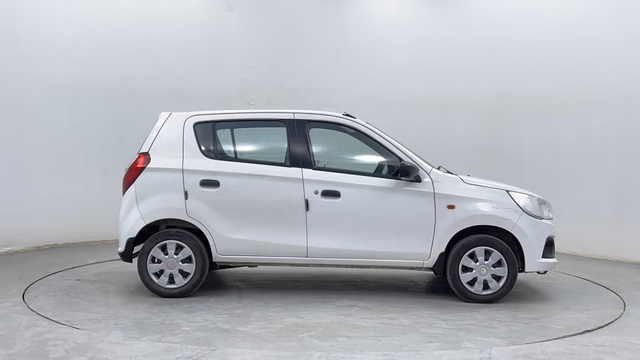 Maruti Maruti Alto K10 view 4