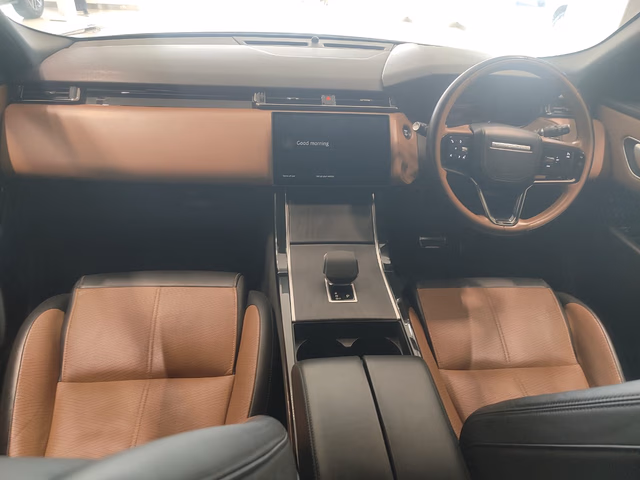 Land Rover Land Rover Range Rover Velar view 4