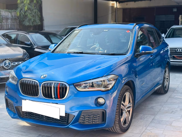 BMW BMW X1 view 5
