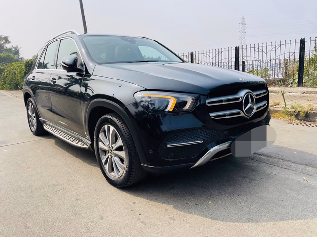 Mercedes-Benz Mercedes-Benz GLE view 2