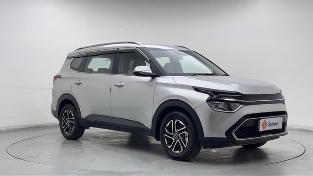 Kia Kia Carens view 3