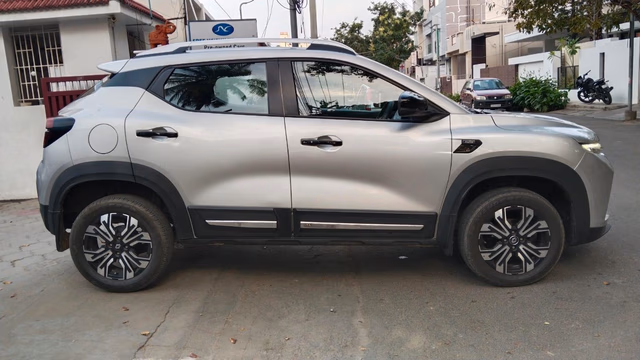 Renault Renault Kiger view 3